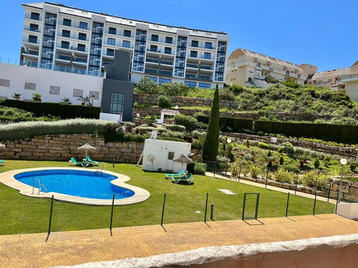 Precioso Piso En Zona Residencial Apartamento Manilva